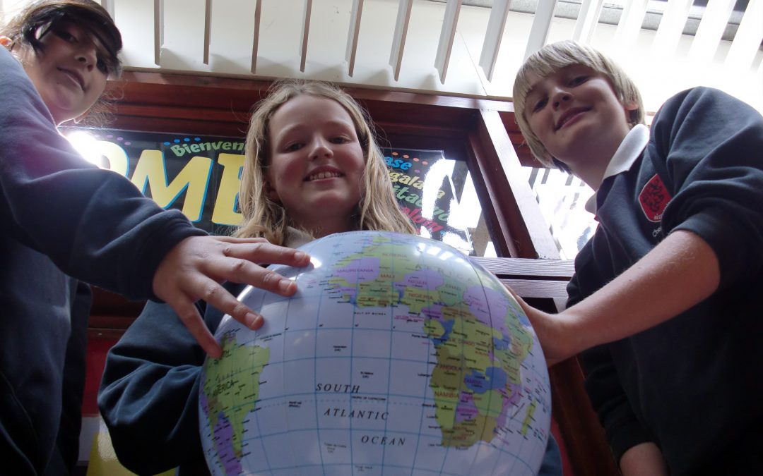 Connecting global classrooms
