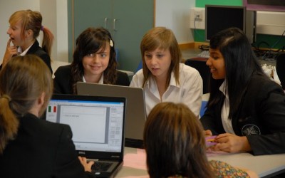 Bringing languages to life using online videos – examples of current practice